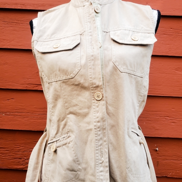 DCC Belted Cargo Vest Women's Size  Medium EUC - Picture 3 of 9